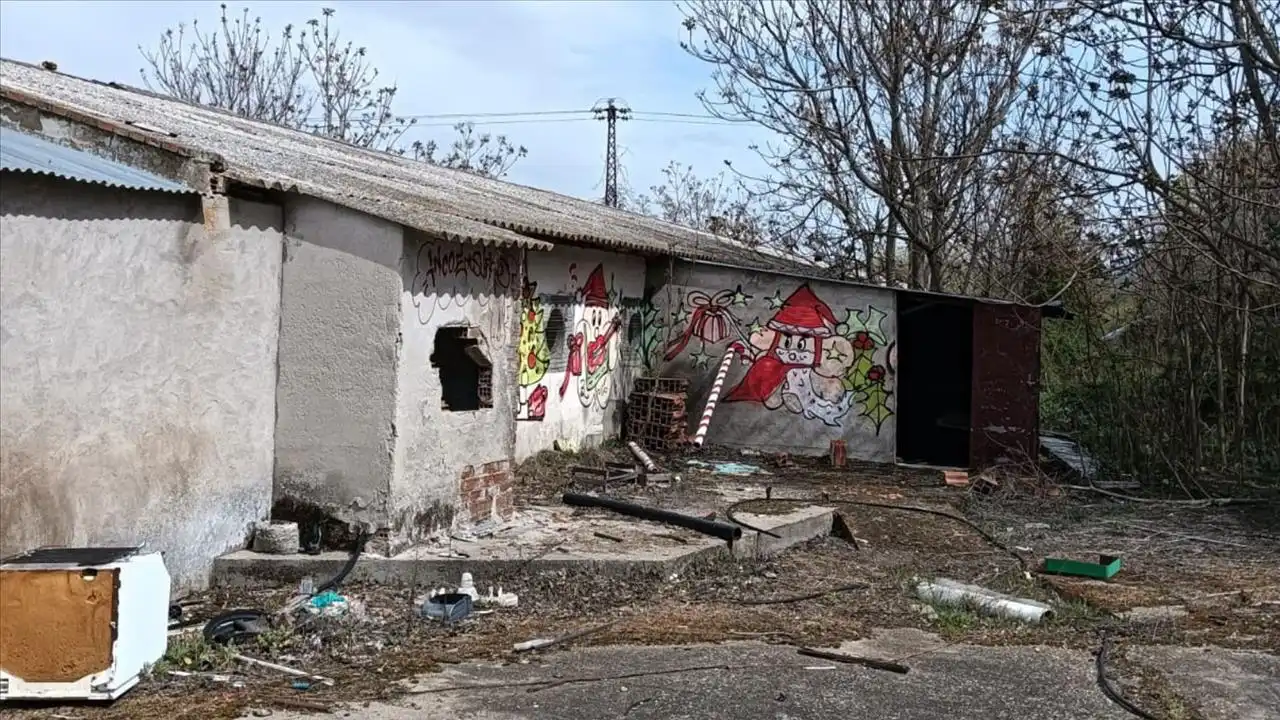 Vista exterior de Traster en venda en Guadalajara