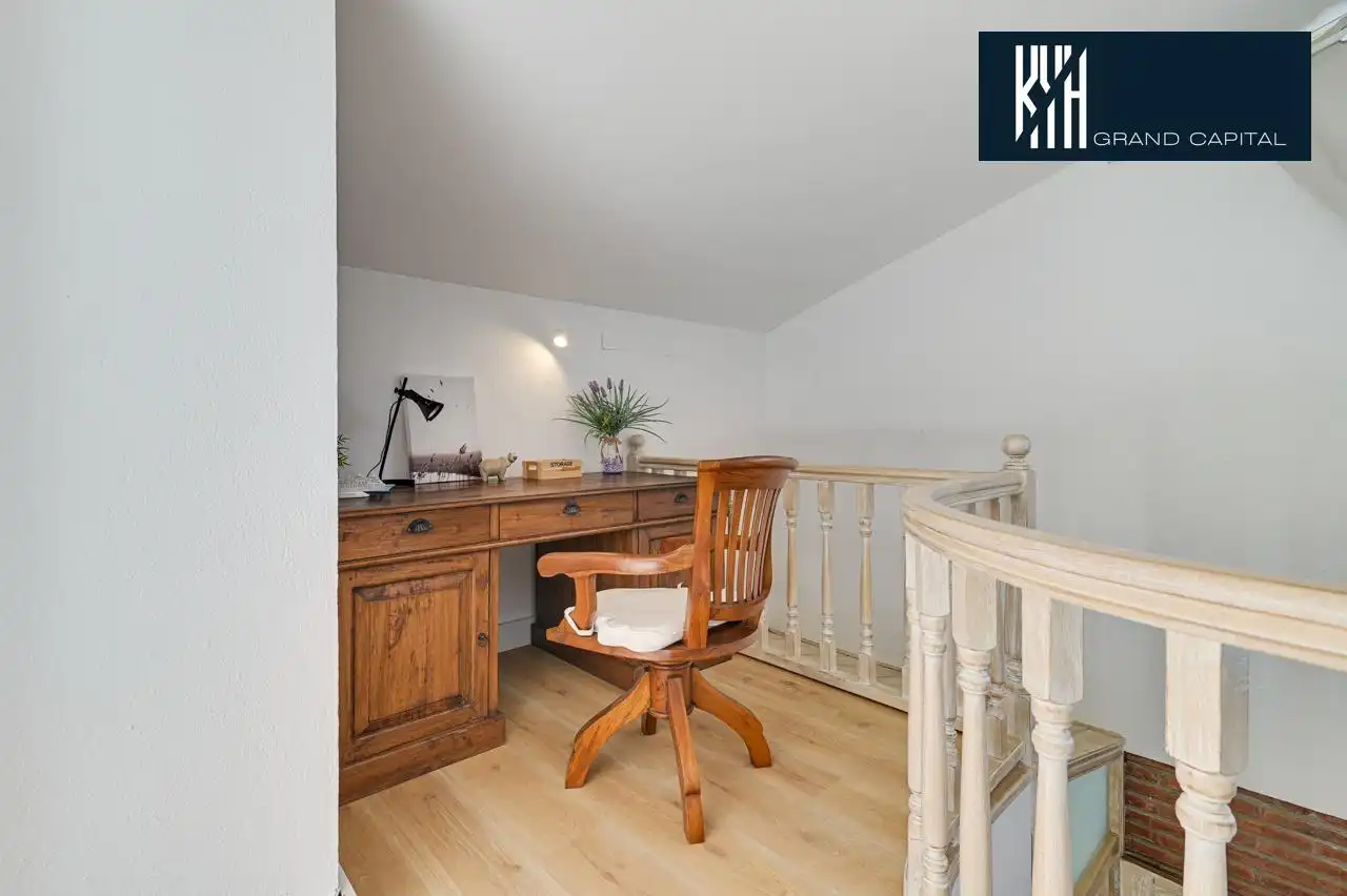 Casa con piscina in vendita a Carrer Carrer Montserrat, imagen 54