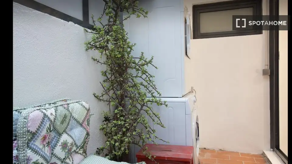 Piso con terraza en alquiler en Gràcia, imagen 8