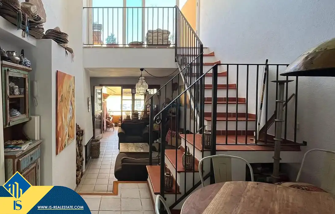 Maisonette zum Verkauf in Santa Eulària des Riu mit Terrasse, Möbliert und Gemeinschaftspool