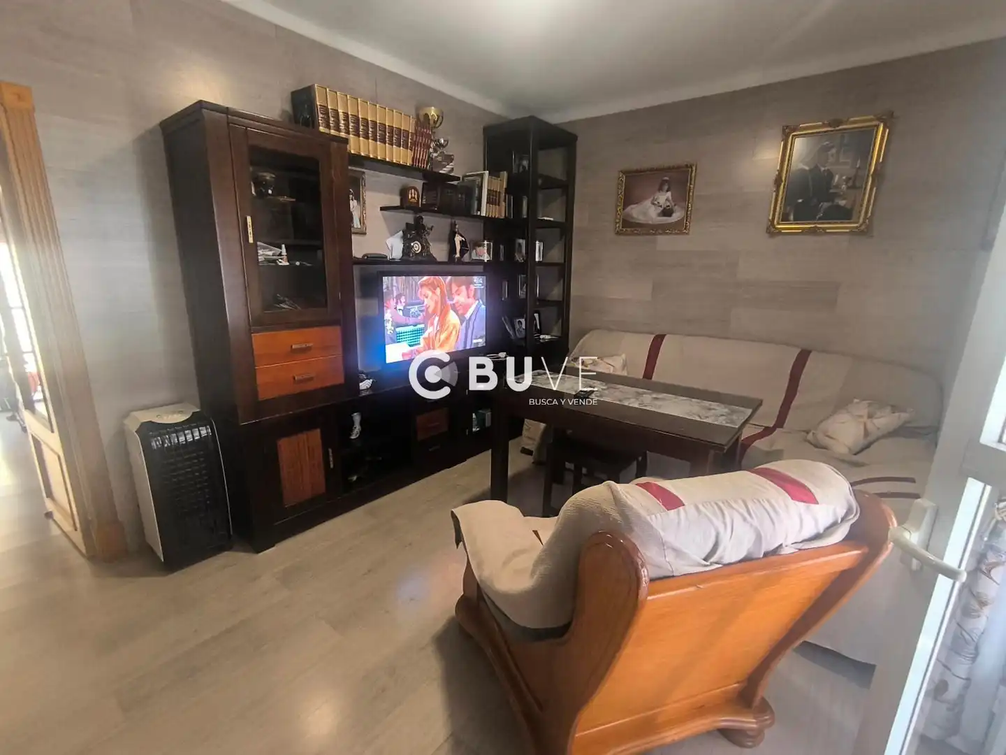 Sala de estar de Casa adosada en venta en Lucena con Calefacción y Amueblado