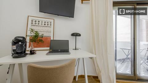 Foto 4 de Pis per a compartir a Adelfas, Madrid