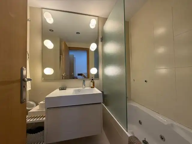 Baño de Ático en venta en Murcia con Aire acondicionado, Terraza y Amueblado
