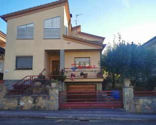 Exterior view of House or chalet for sale in Girona Capital  with Air Conditioner, Heating and Private garden