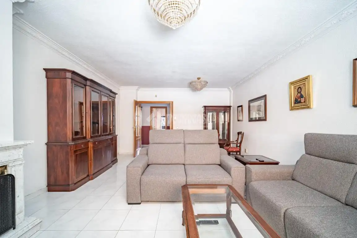 Sala de estar de Casa adosada en venta en Arganda del Rey con Aire acondicionado y Calefacción