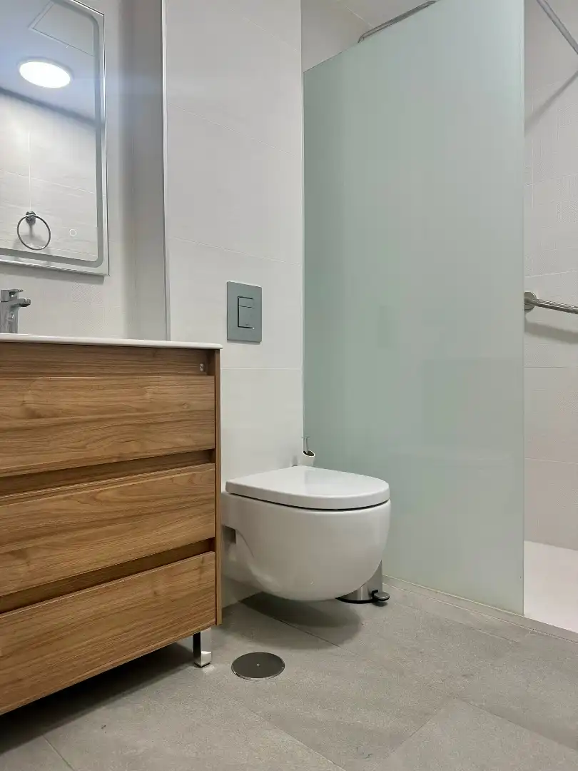 Bathroom of Flat for sale in Las Palmas de Gran Canaria  with Storage room