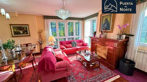 Foto 2 de Casa o xalet en venda a Calle Lluja, Alisal - San Román, Santander