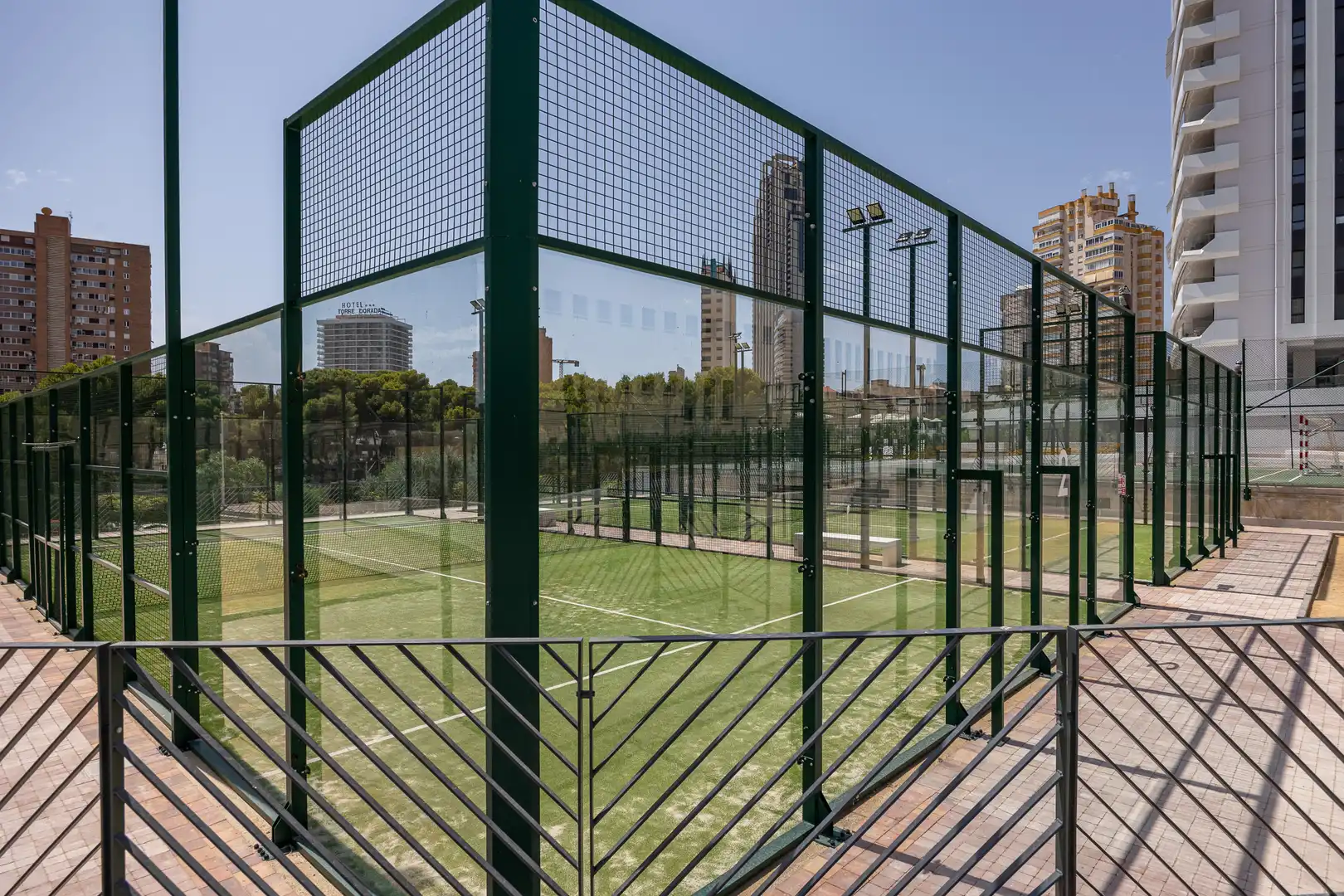 Vista exterior de Apartamento en venta en Benidorm con Trastero, Piscina y Amueblado