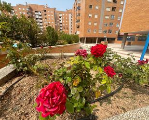 Exterior view of Flat for sale in  Zaragoza Capital  with Air Conditioner, Terrace and Swimming Pool