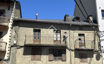 Vista exterior de Casa o xalet en venda en Llívia