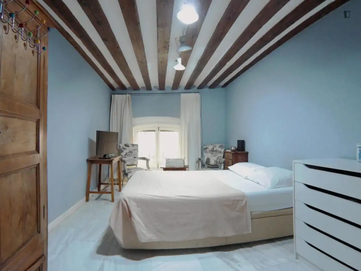 Apartament de lloguer a Cortes - Huertas