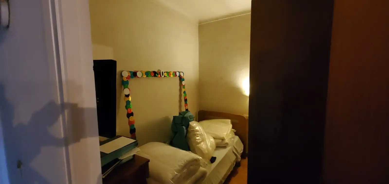 Habitación de Casa adosada en venta en L'Escala con Calefacción y Amueblado