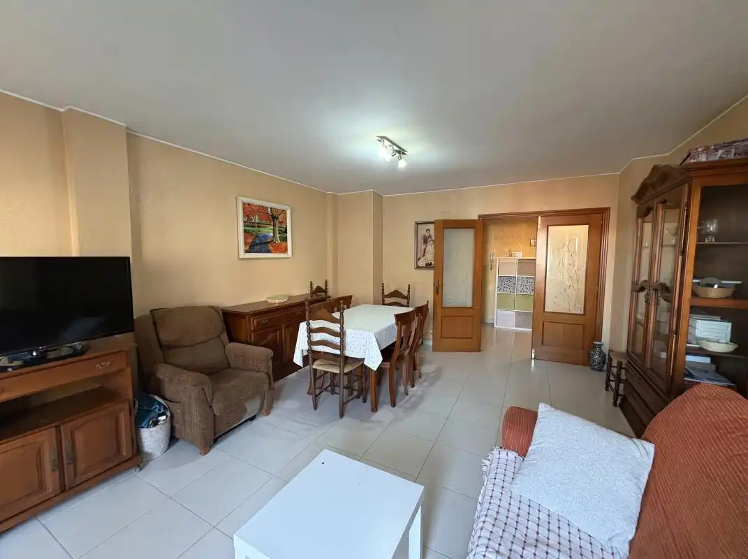 Sala de estar de Piso en venta en Carcaixent con Aire acondicionado, Calefacción y Amueblado