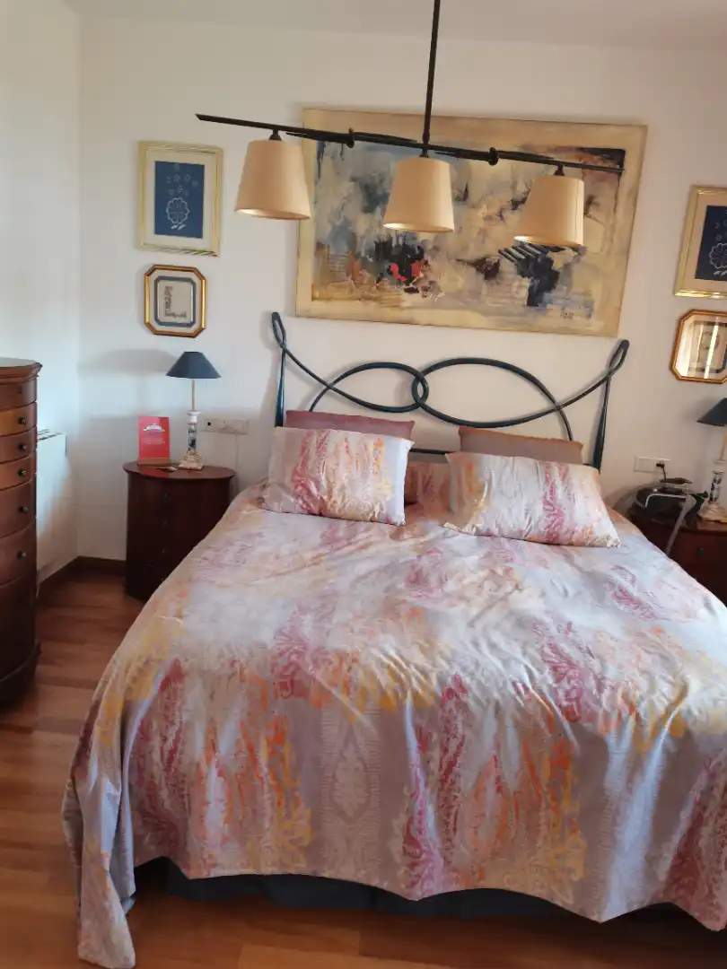 Dormitori de Casa o xalet en venda en Málaga amb Calefacció, Jardí privat i Parquet