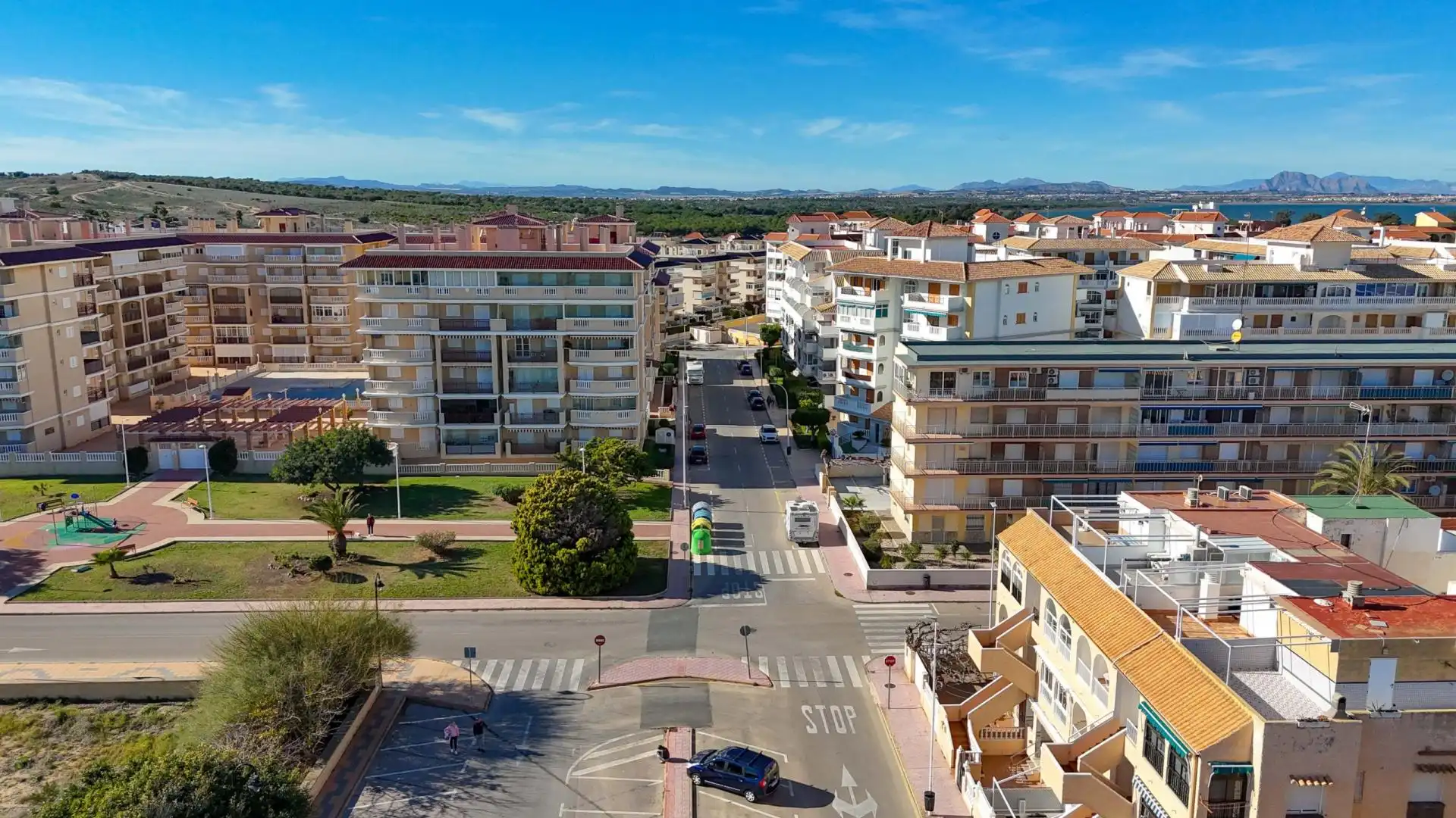 Vista exterior de Apartamento en venta en Torrevieja con Jardín privado