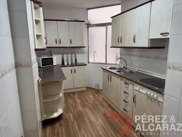 Kitchen of Flat for sale in Palma del Río  with Air Conditioner, Parquet flooring and Washing machine