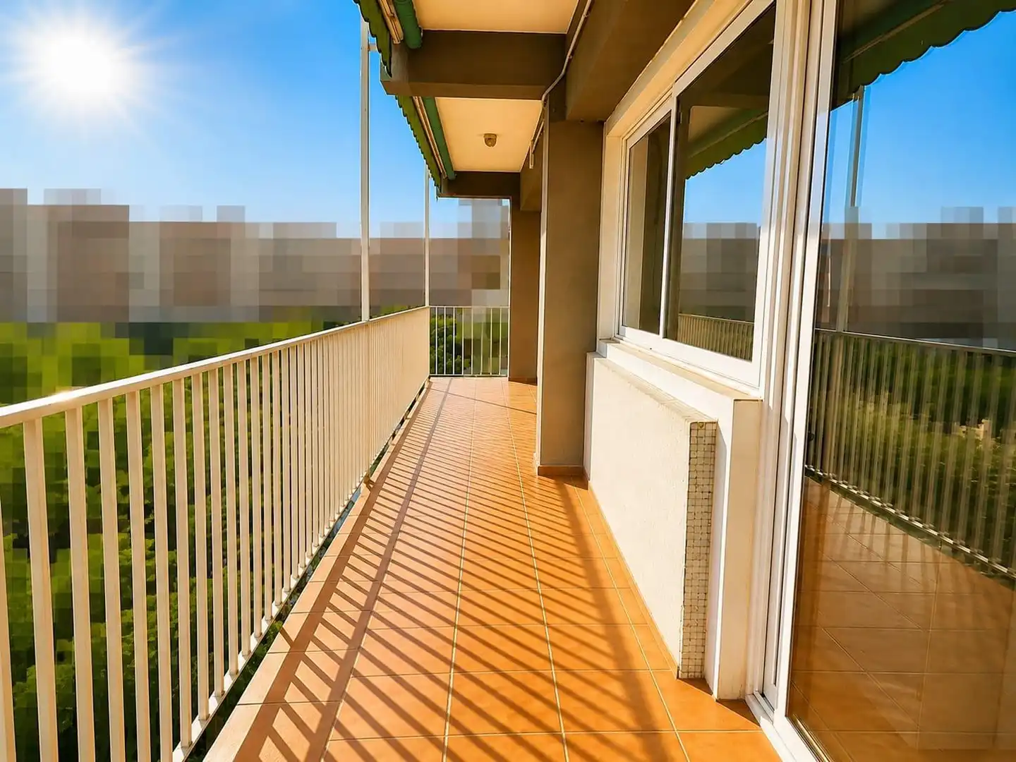 Balcony of Flat for sale in L'Hospitalet de Llobregat  with Heating, Terrace and Balcony