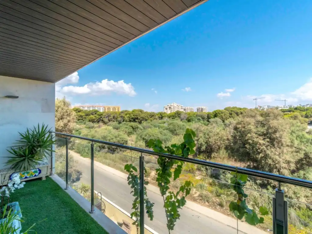 Terrassa de Casa o xalet de lloguer en Orihuela amb Piscina