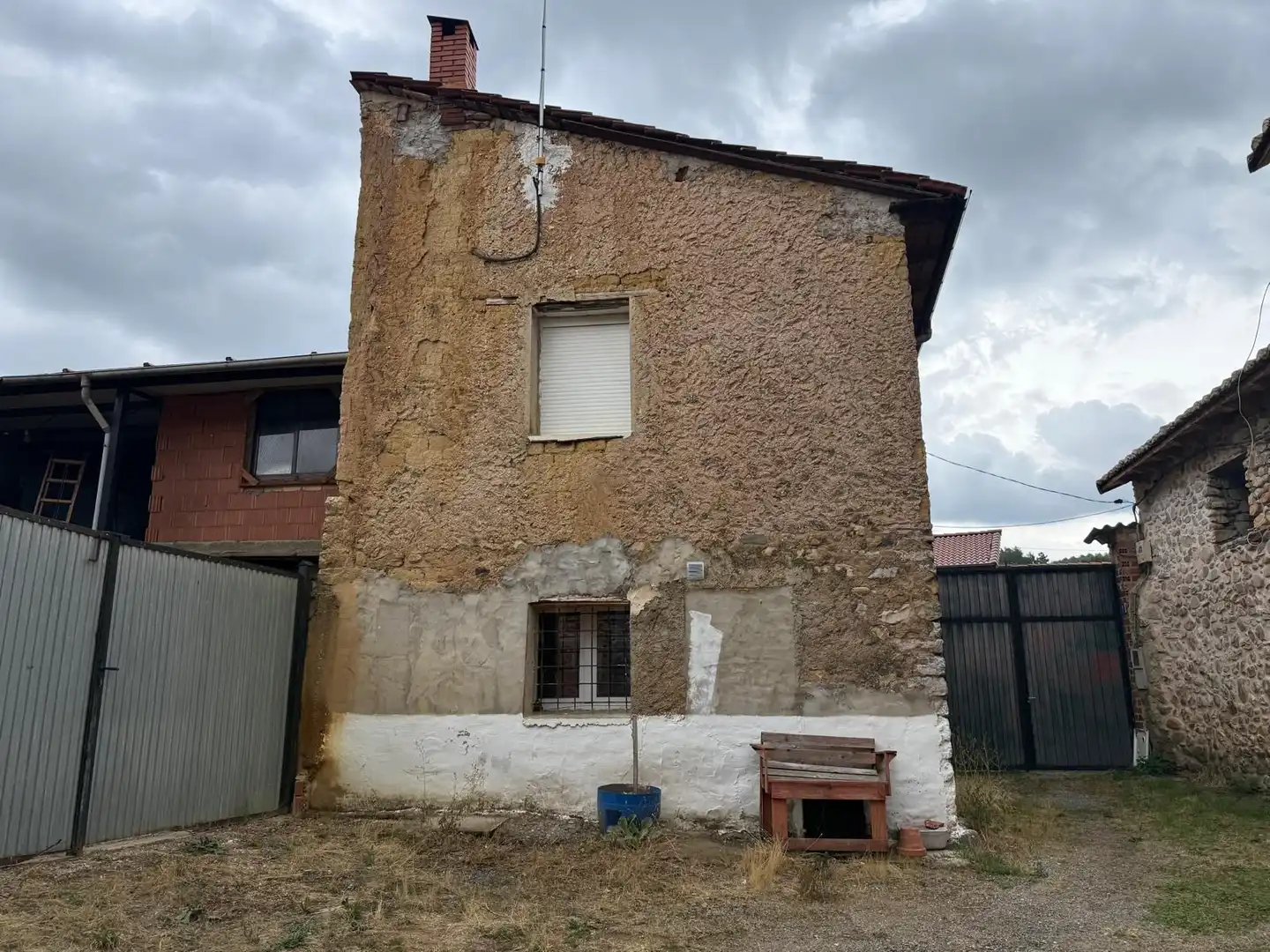 Haus zum Verkauf in Matallana de Torío