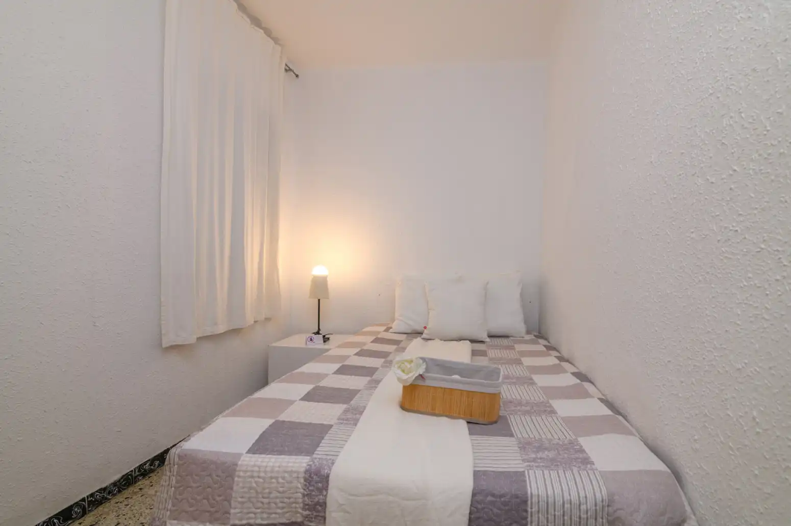 Habitación de Piso en venta en Sant Feliu de Llobregat con Balcón