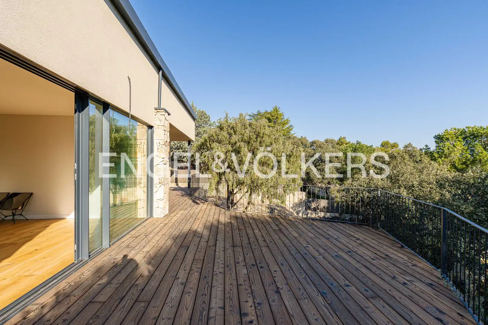 Terrassa de Casa o xalet en venda en Galapagar amb Aire condicionat, Calefacció i Jardí privat