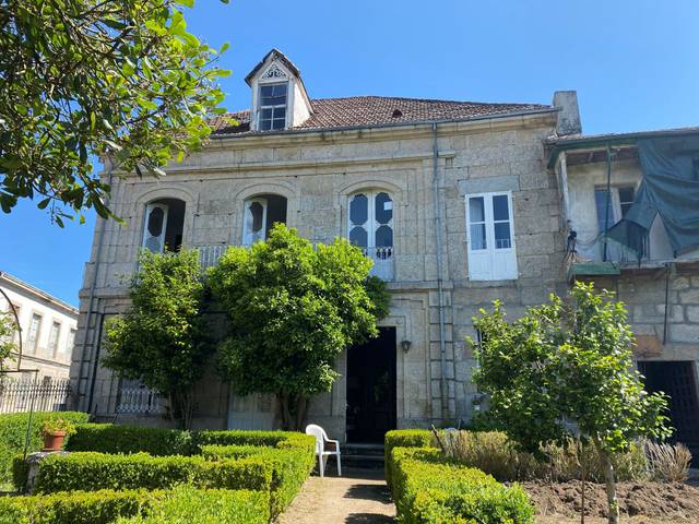 Casa-chalet en Venta en Rúa Gabino Bugallal en Leiro