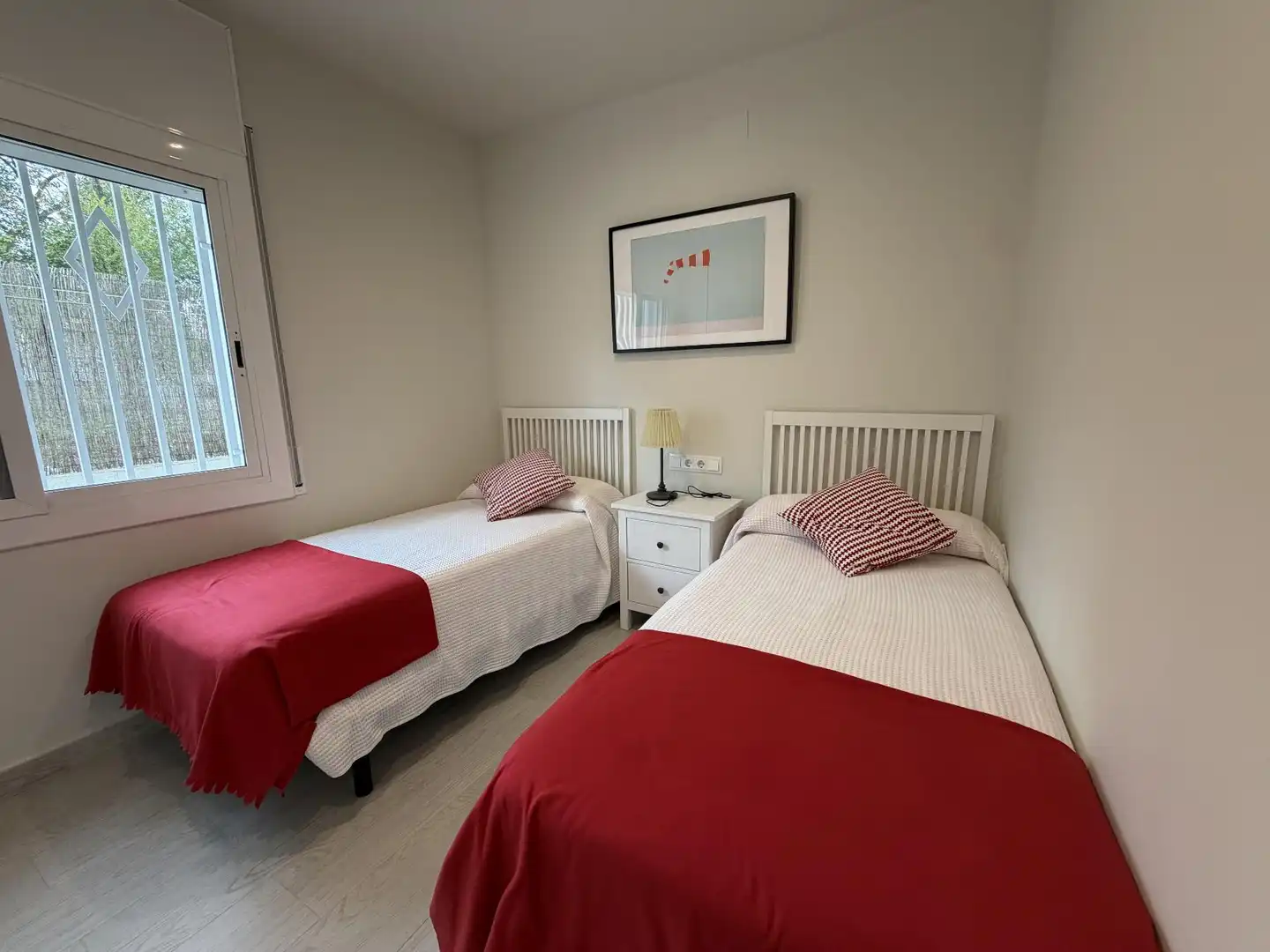 Habitación de Apartamento en venta en El Vendrell con Aire acondicionado, Calefacción y Amueblado