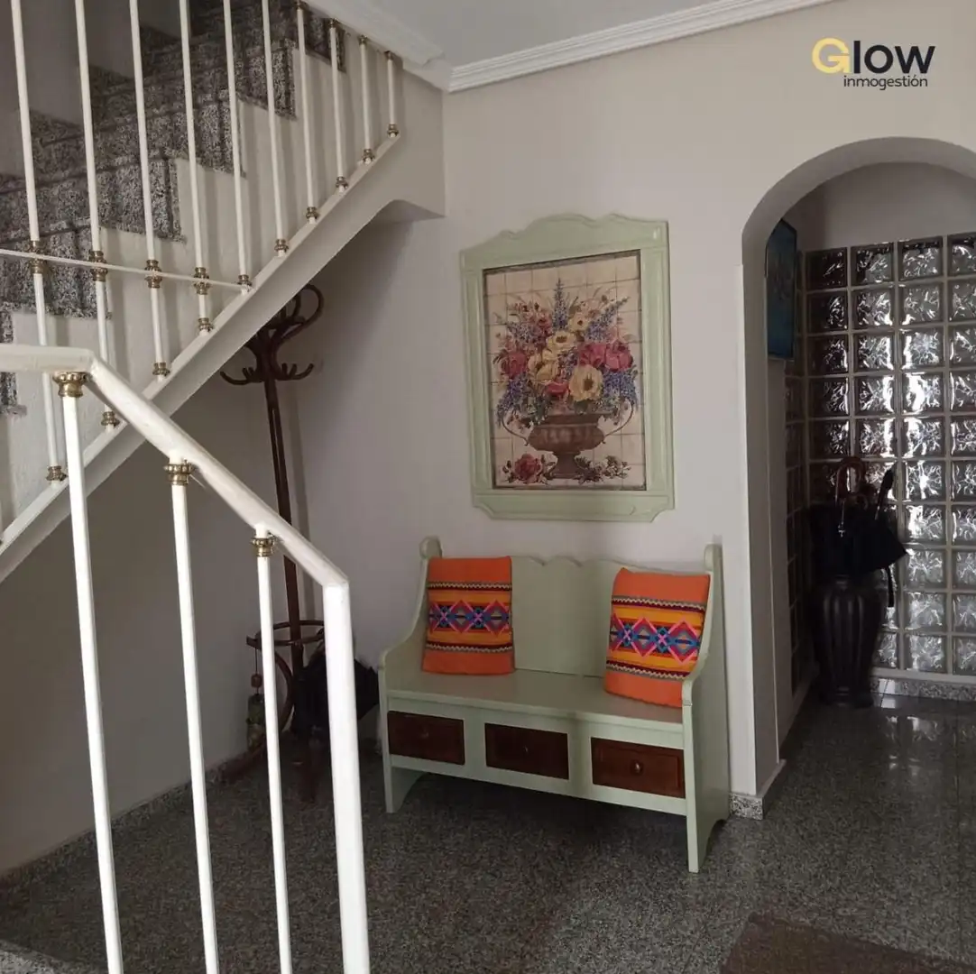 Casa bifamiliare in vendita a Calle Calle Luis de Miranda
