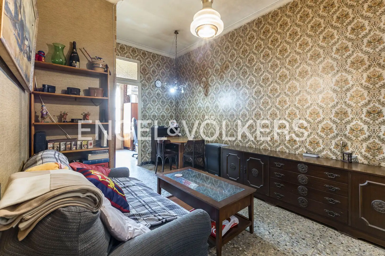 Sala d'estar de Pis en venda en Barcelona amb Calefacció i Balcó