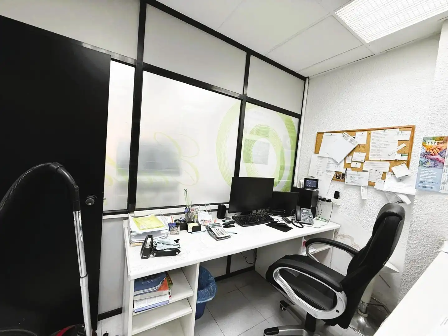 Business premises for transfer in Centre, imagen 24