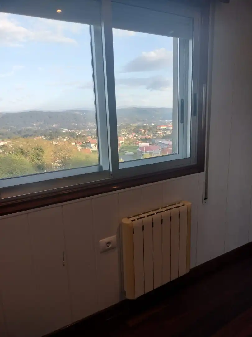 Planta baixa en venda a Mos