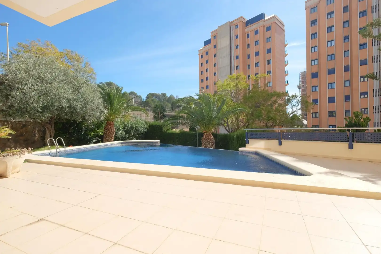 Swimming pool of Attic for sale in Calpe / Calp  with Air Conditioner, Heating and Private garden