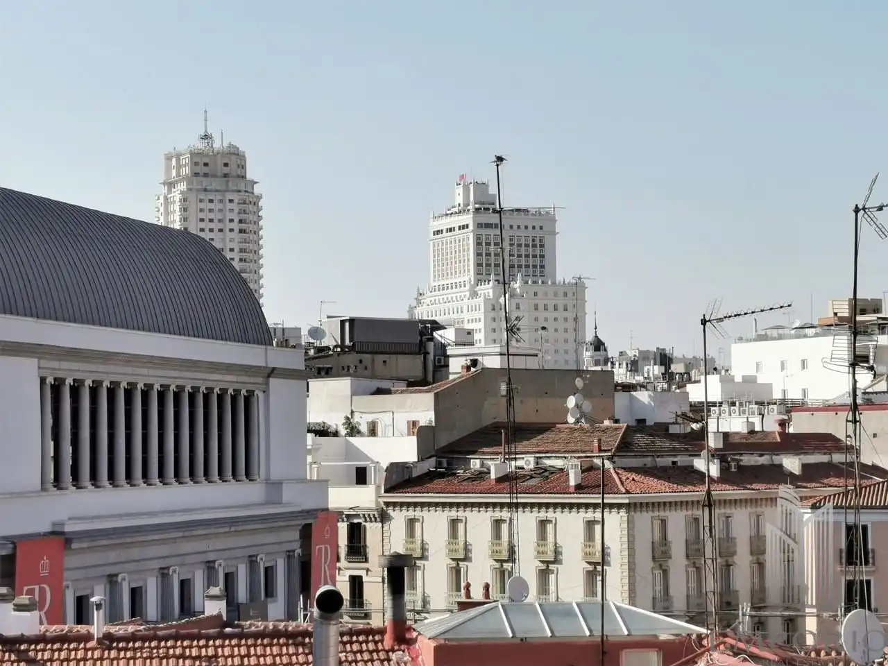 Flat for rent in Del Espejo, Palacio