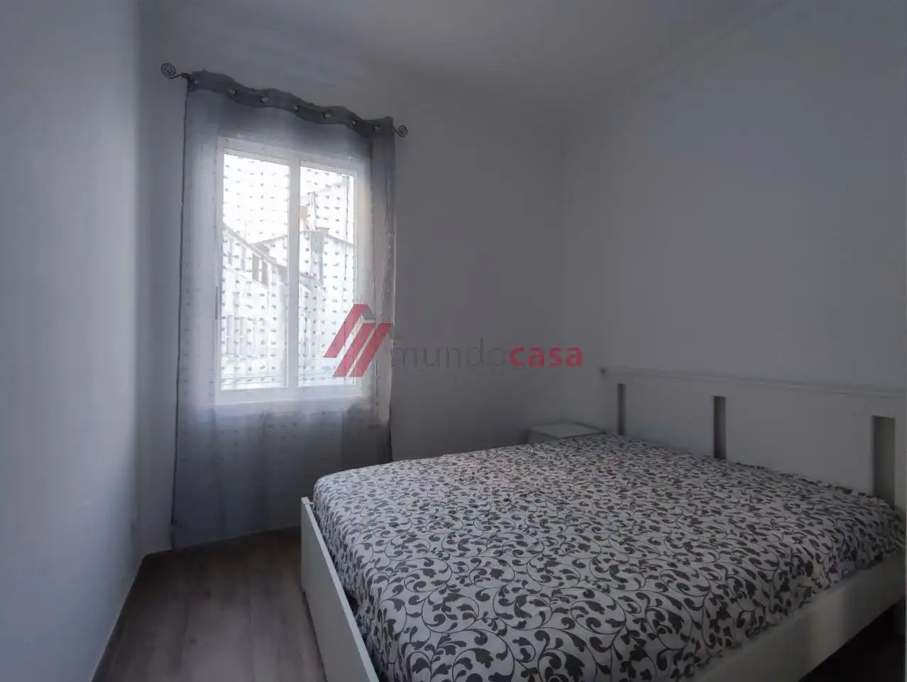 Habitación de Piso de alquiler en Ferrol con Calefacción y Amueblado