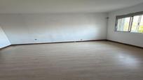 Sala d'estar de Pis en venda en  Albacete Capital