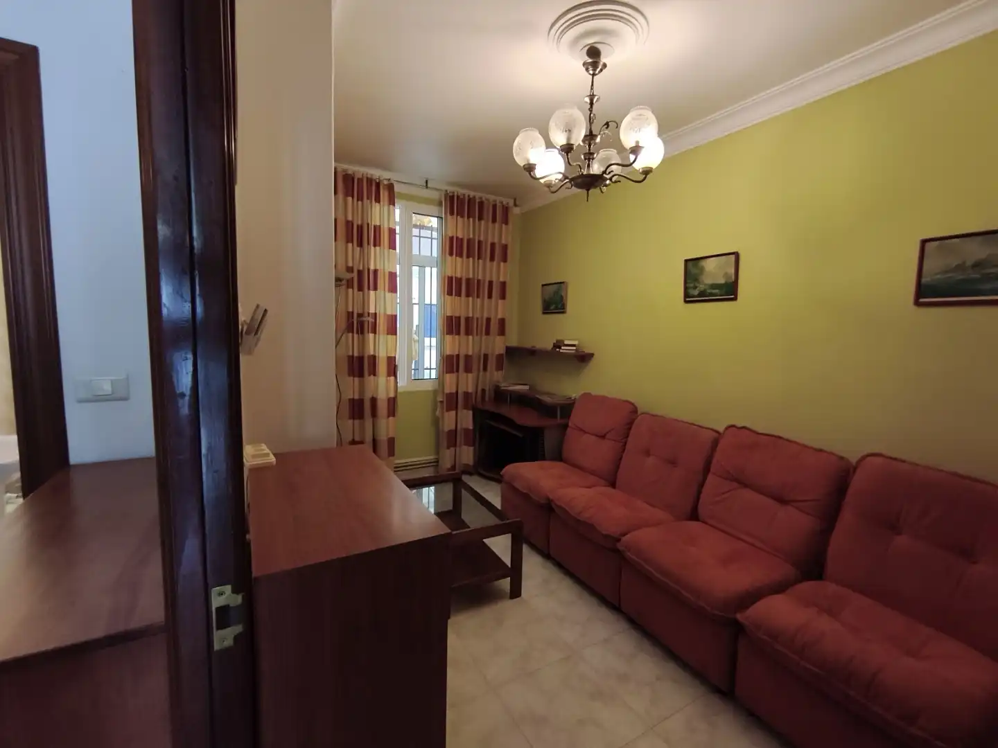 Sala d'estar de Pis de lloguer en A Malata - Catabois - Ciudad Jardín