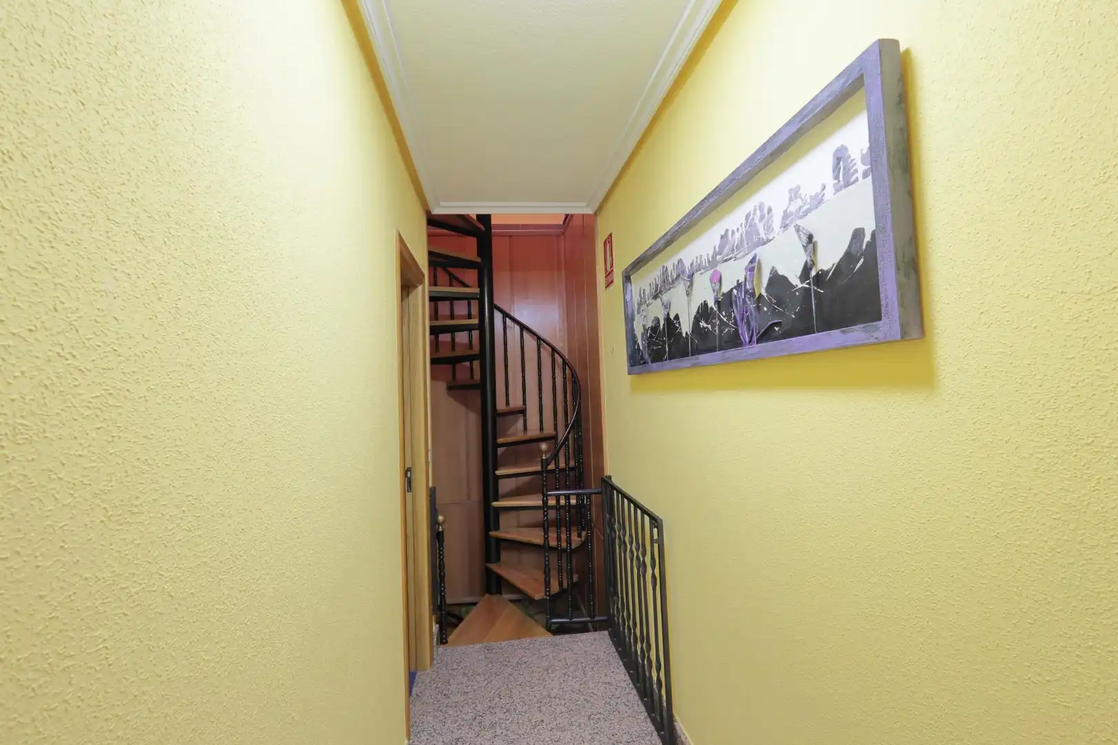 Casa adosada en venta en Vega de Espinareda con Calefacción