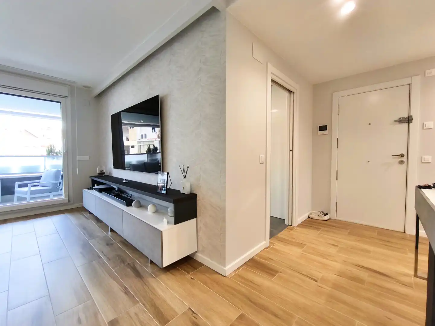 Wohnung zum Verkauf in  Logroño mit Heizung, Privatgarten und Parkett