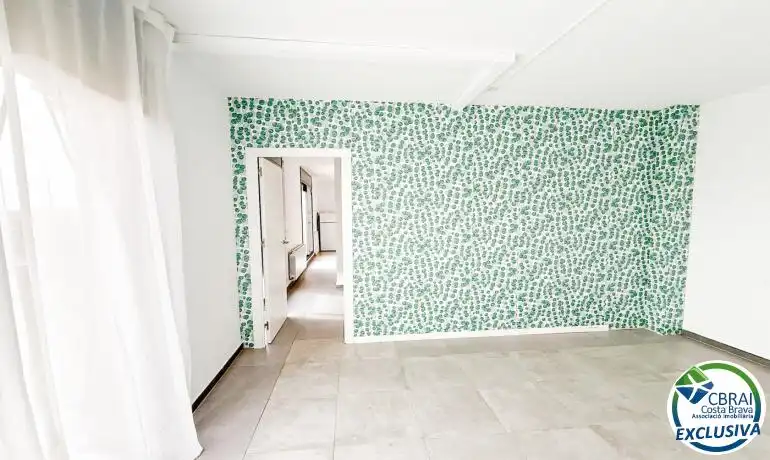 Apartamento en venta en Figueres con Piscina comunitaria