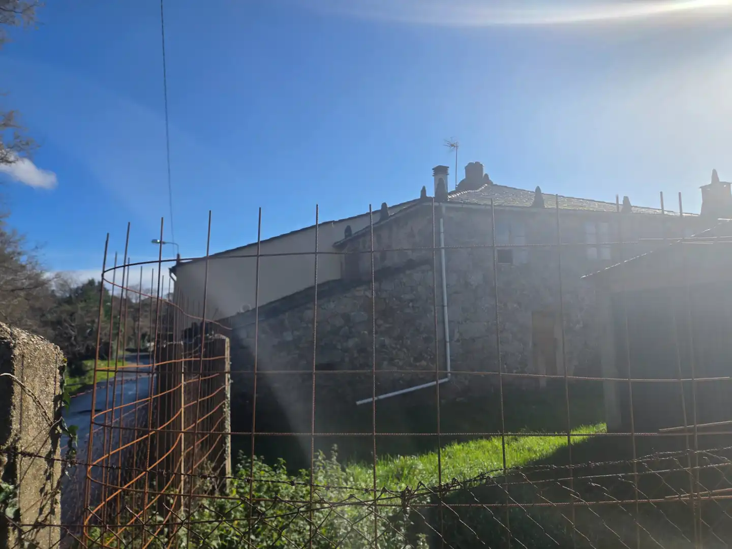 Exterior view of Detached homes for sale in O Valadouro    with Private garden and Storage room