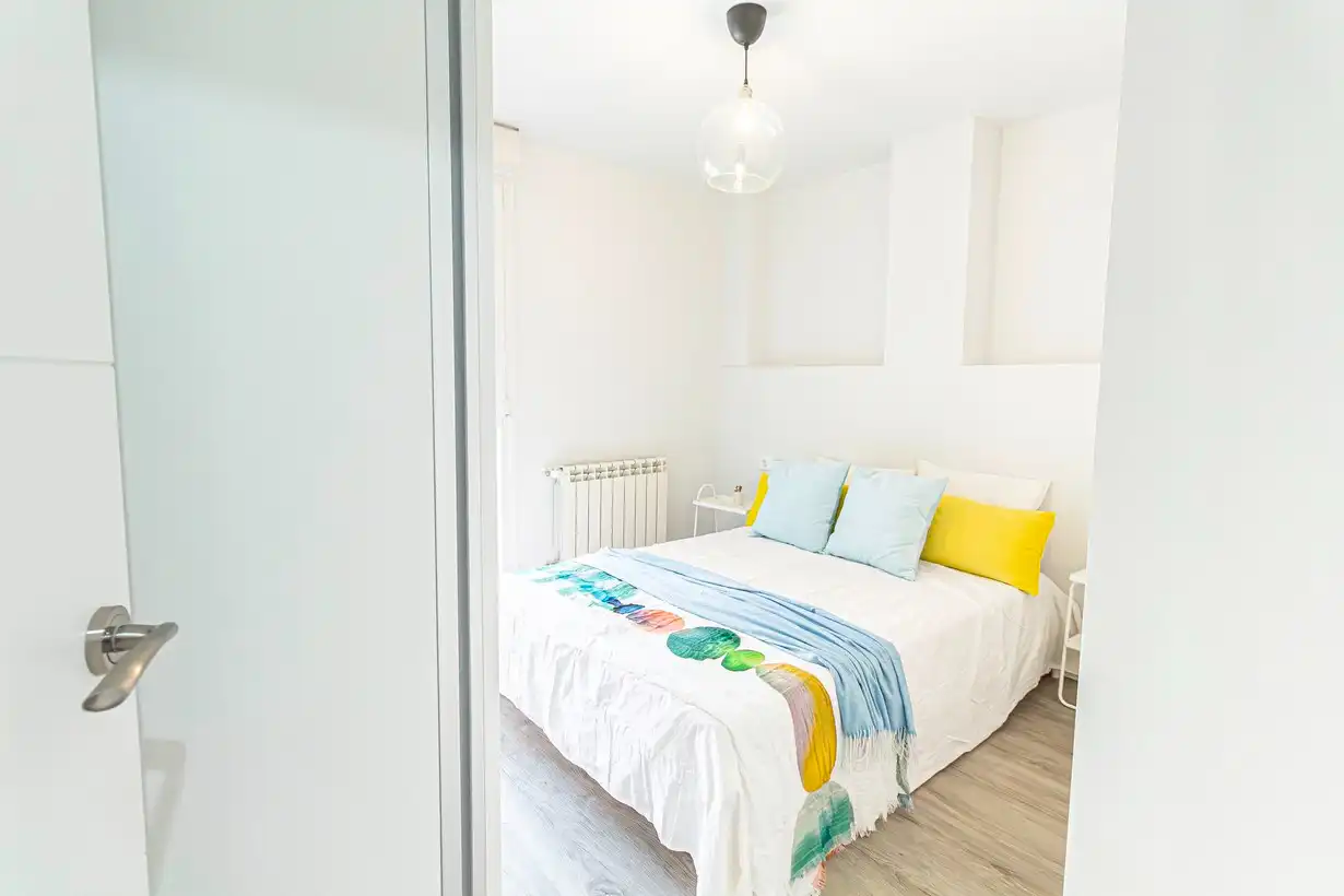 Bedroom of Flat for sale in Madrid  with Air Conditioner, Heating and Terrace