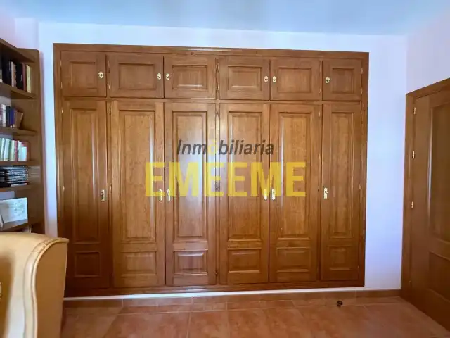 Houses for sale in La Planilla