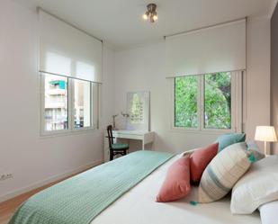 Bedroom of Apartment to rent in  Barcelona Capital  with Air Conditioner, Furnished and Oven