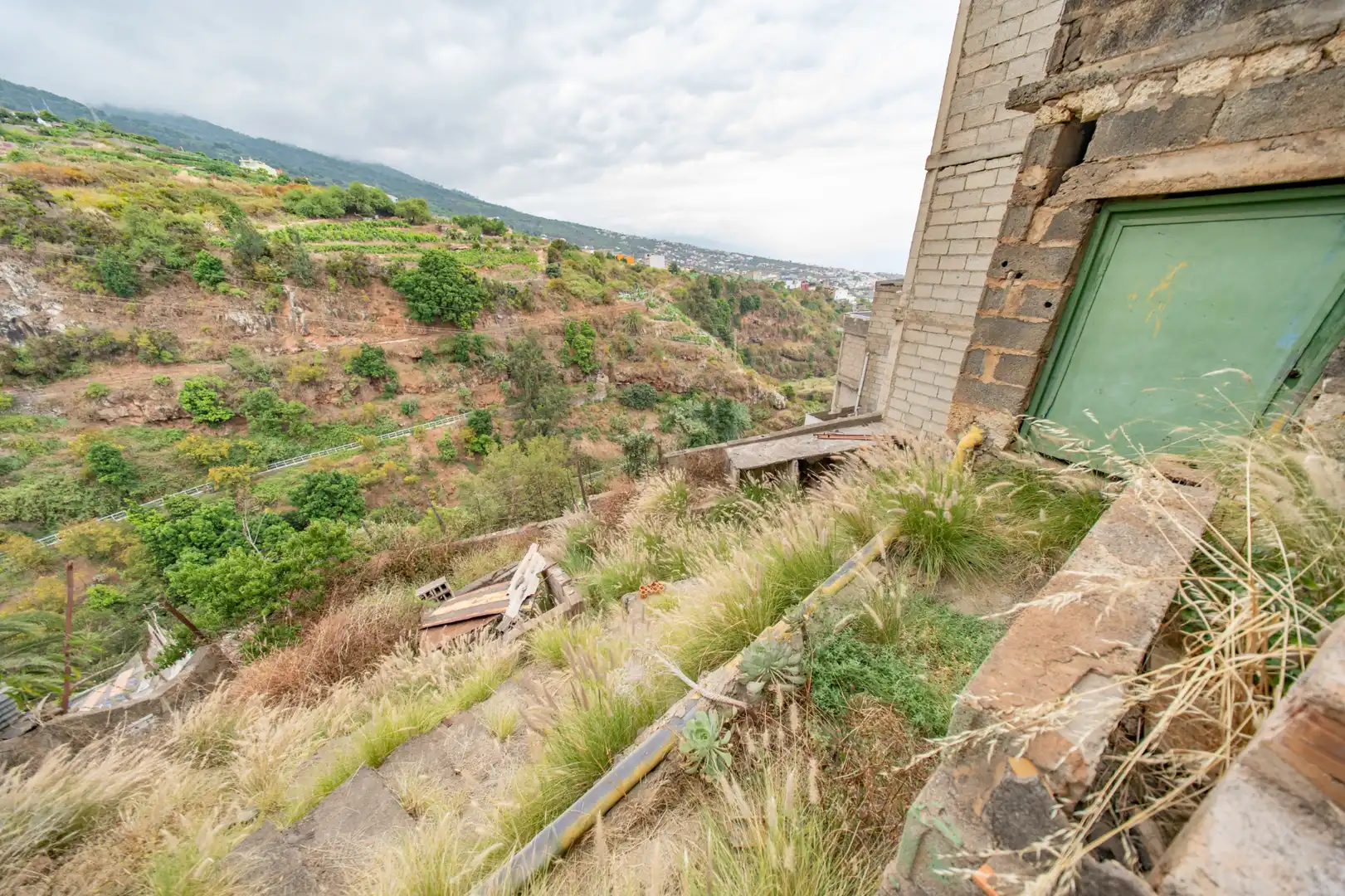Vista exterior de Casa adosada en venda en La Victoria de Acentejo amb Terrassa i Traster