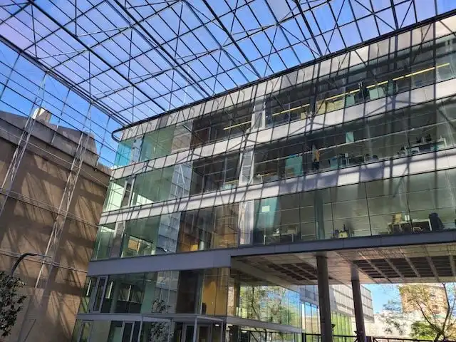 Außenansicht von Büro zur Miete in Barcelona mit Klimaanlage, Heizung und Terrasse