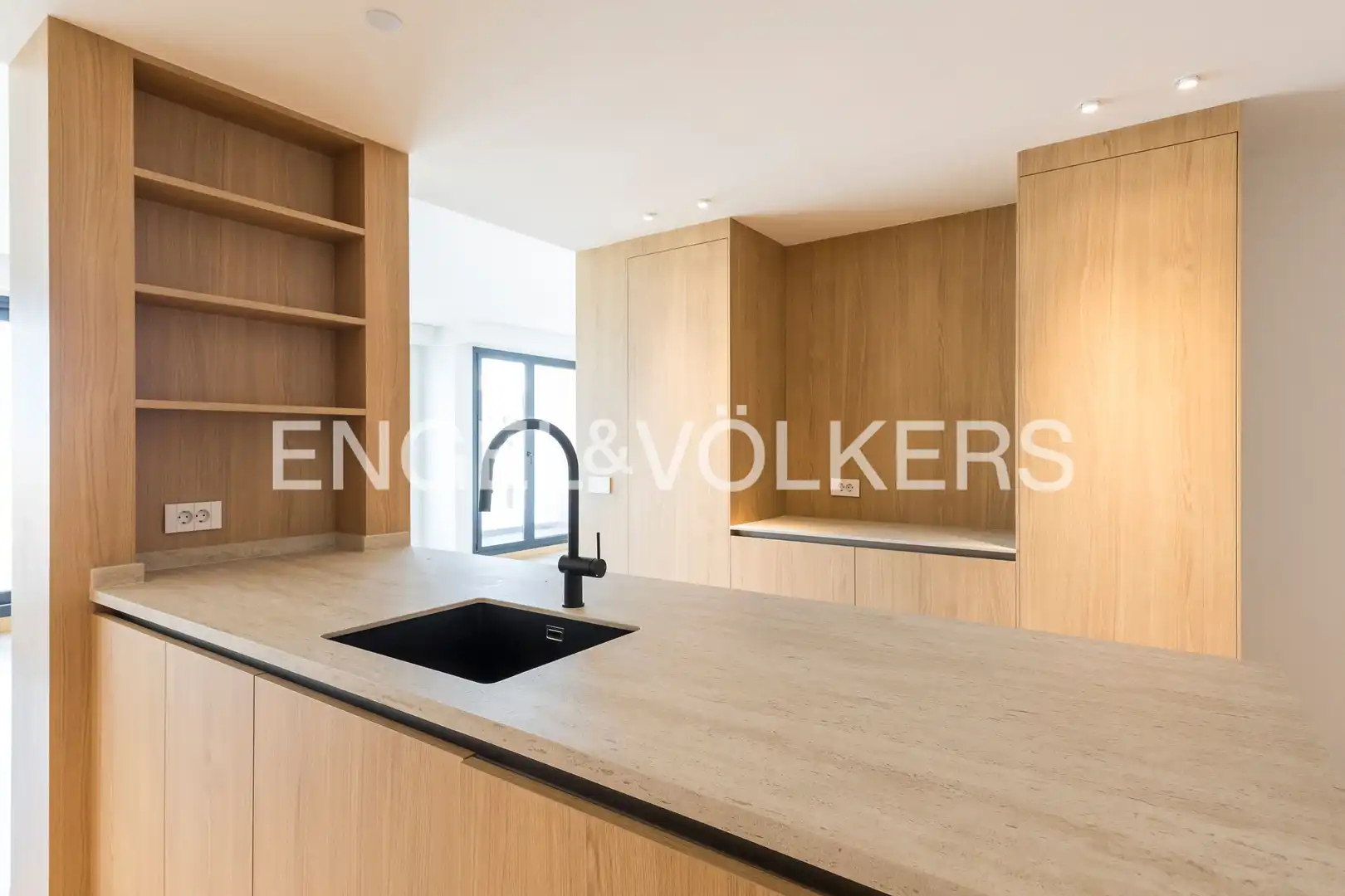 Cocina de Ático en venta en Madrid con Aire acondicionado, Calefacción y Terraza