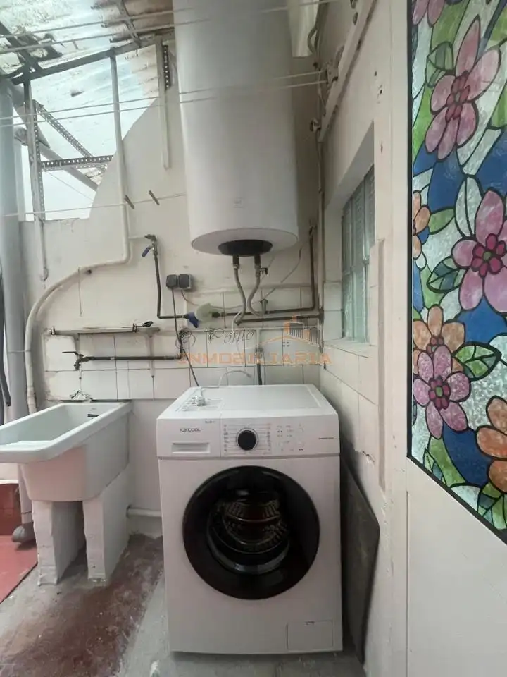 Kitchen of Flat for rent in Ferrol  with Furnished