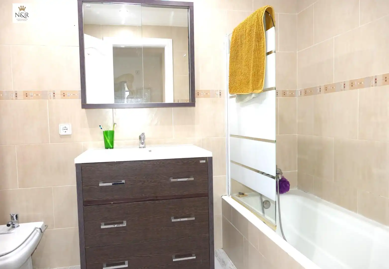 Bathroom of Ground floor for sale in Inca  with Air Conditioner, Private garden and Terrace