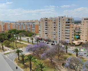 Vista exterior de Àtic en venda en Alicante / Alacant amb Terrassa