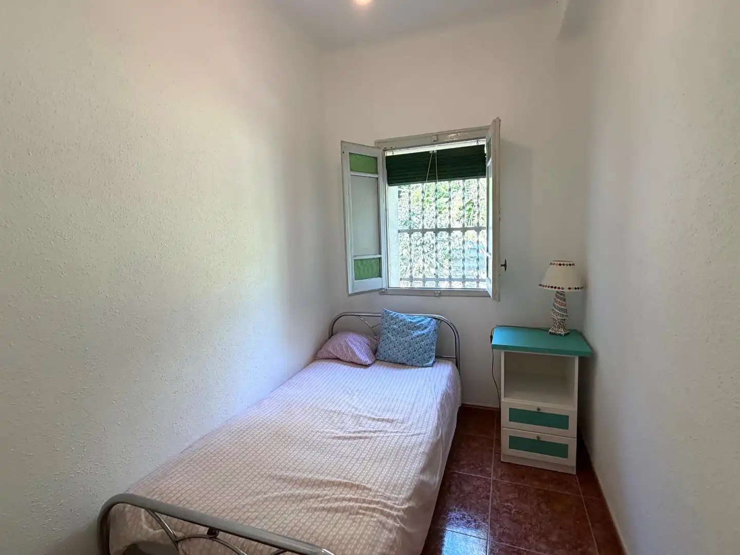 Dormitori de Casa o xalet en venda en Argençola amb Calefacció, Traster i Moblat